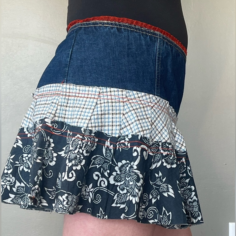 Vintage Z. Cavaricci mixed media ruffled mini skirt